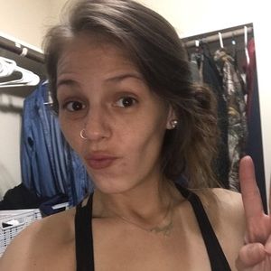 Meet your Posher, Lacee